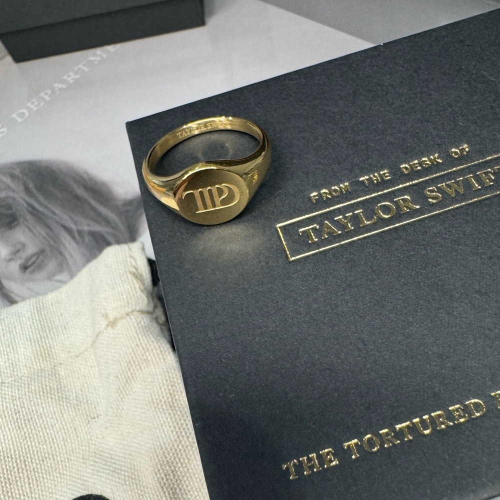 Taylor Swift TTPD Ring size 7 Limited Edition Ring Brand new with Case